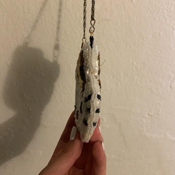 Beaded wristlet - Picture 2 of 4